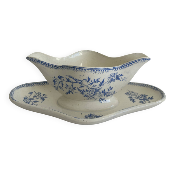 Saucière ancienne en terre de feu – Grigny – décor floral bleu