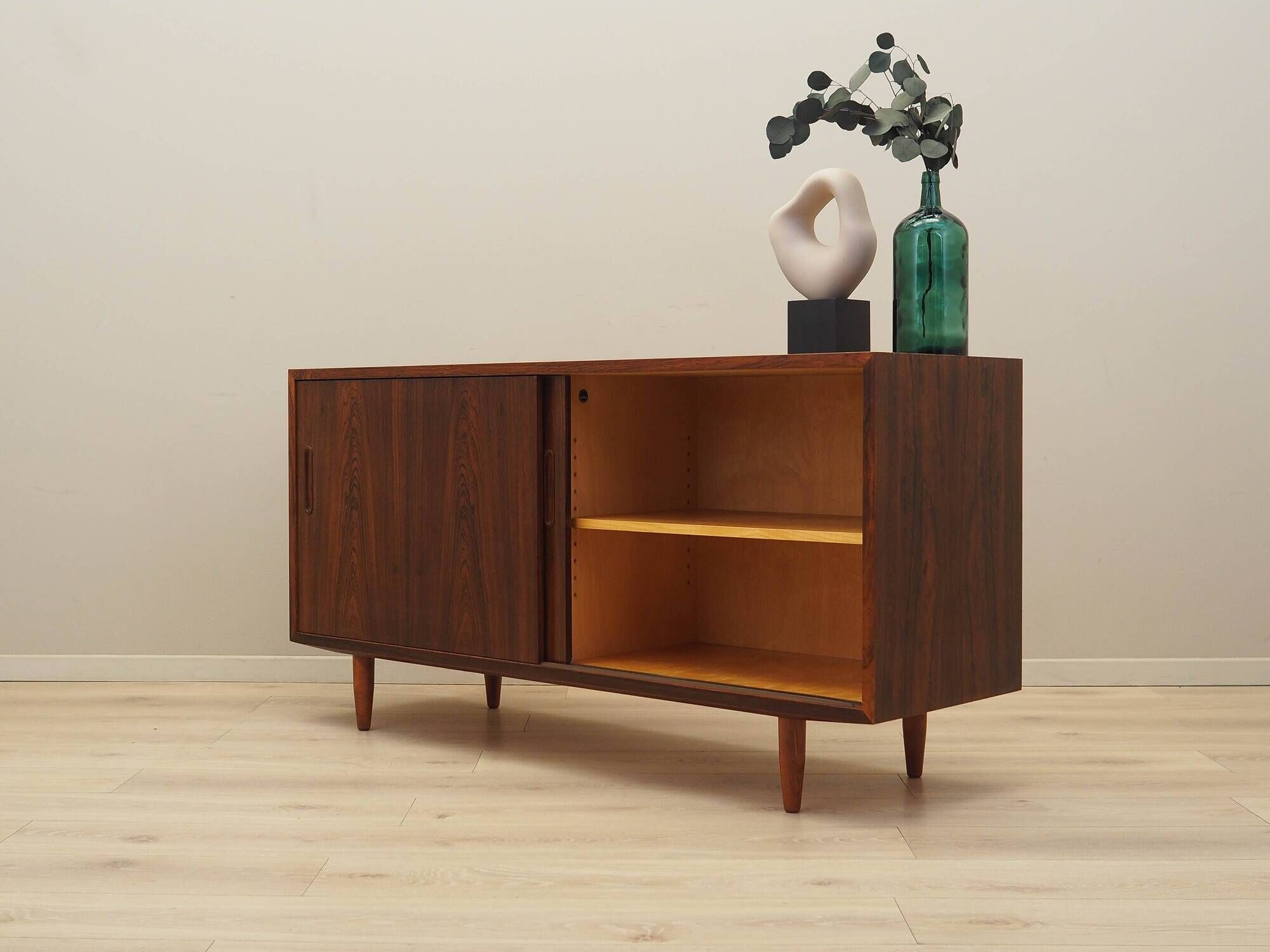 Cabinet en palissandre, design danois, années 1970, fabricant : Hundevad