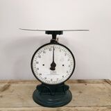 Vintage scale
