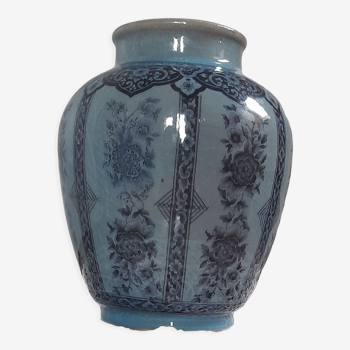 Decorative vase in blue glazed ceramic with floral decoration and arabesques, circa 1930