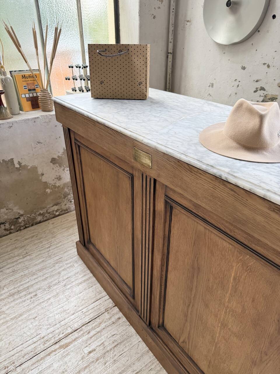 Oak and marble counter 1950
