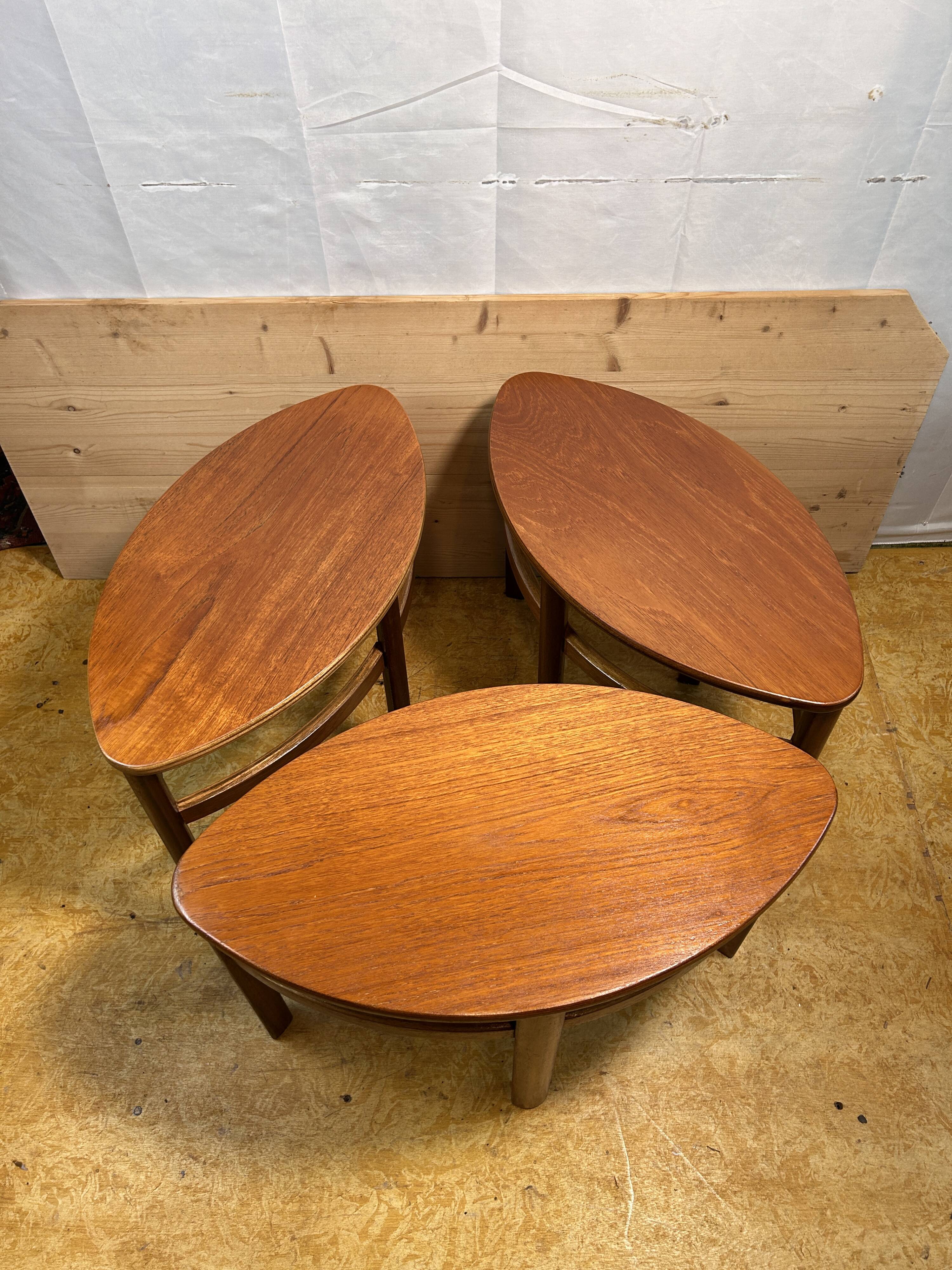 Mid century retro vintage teak trinity coffee table by nathan 1960