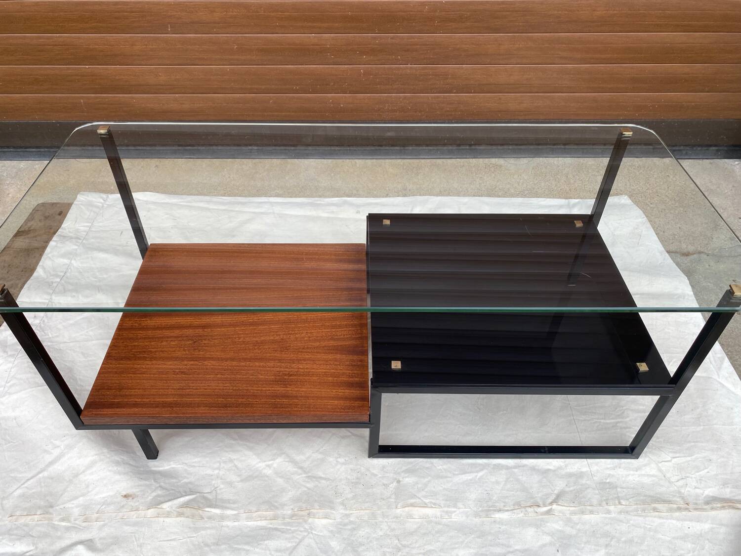 Meubles HD coffee table