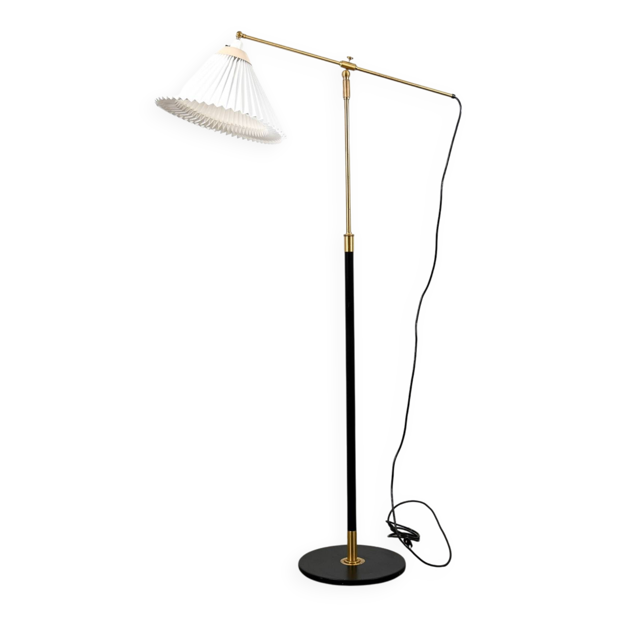 Lampadaire ‘Le Klint’ Designer: ‘Aage Petersen’