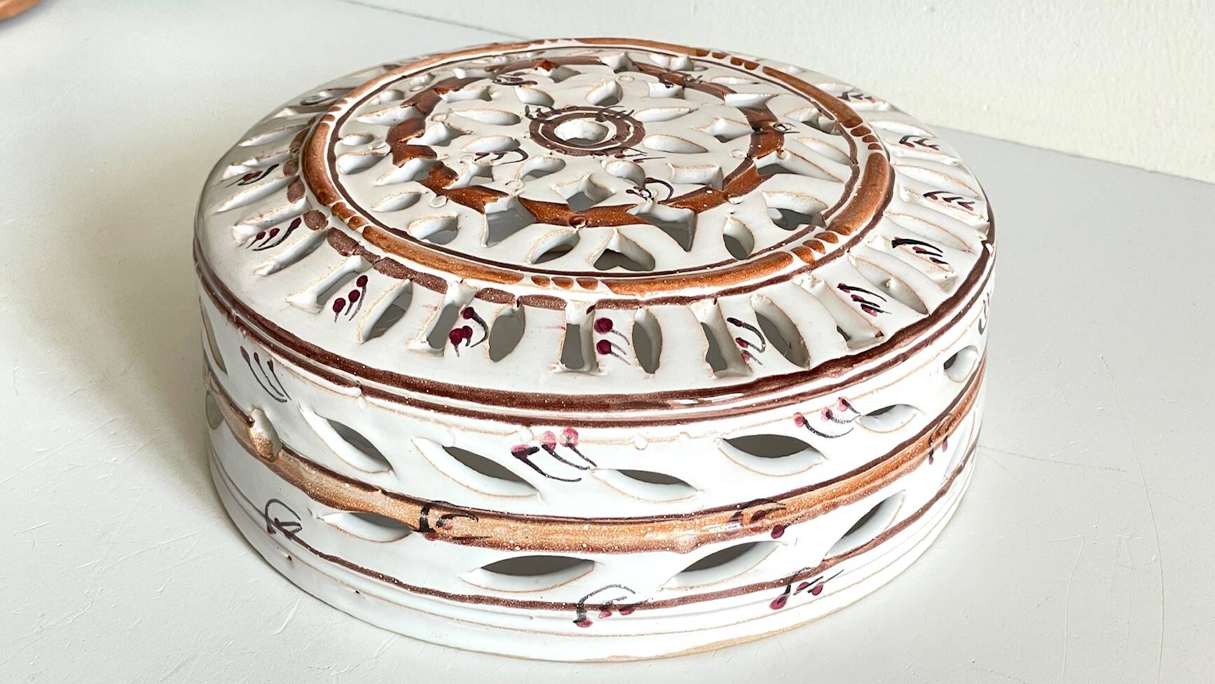 Handcrafted ceramic wall light