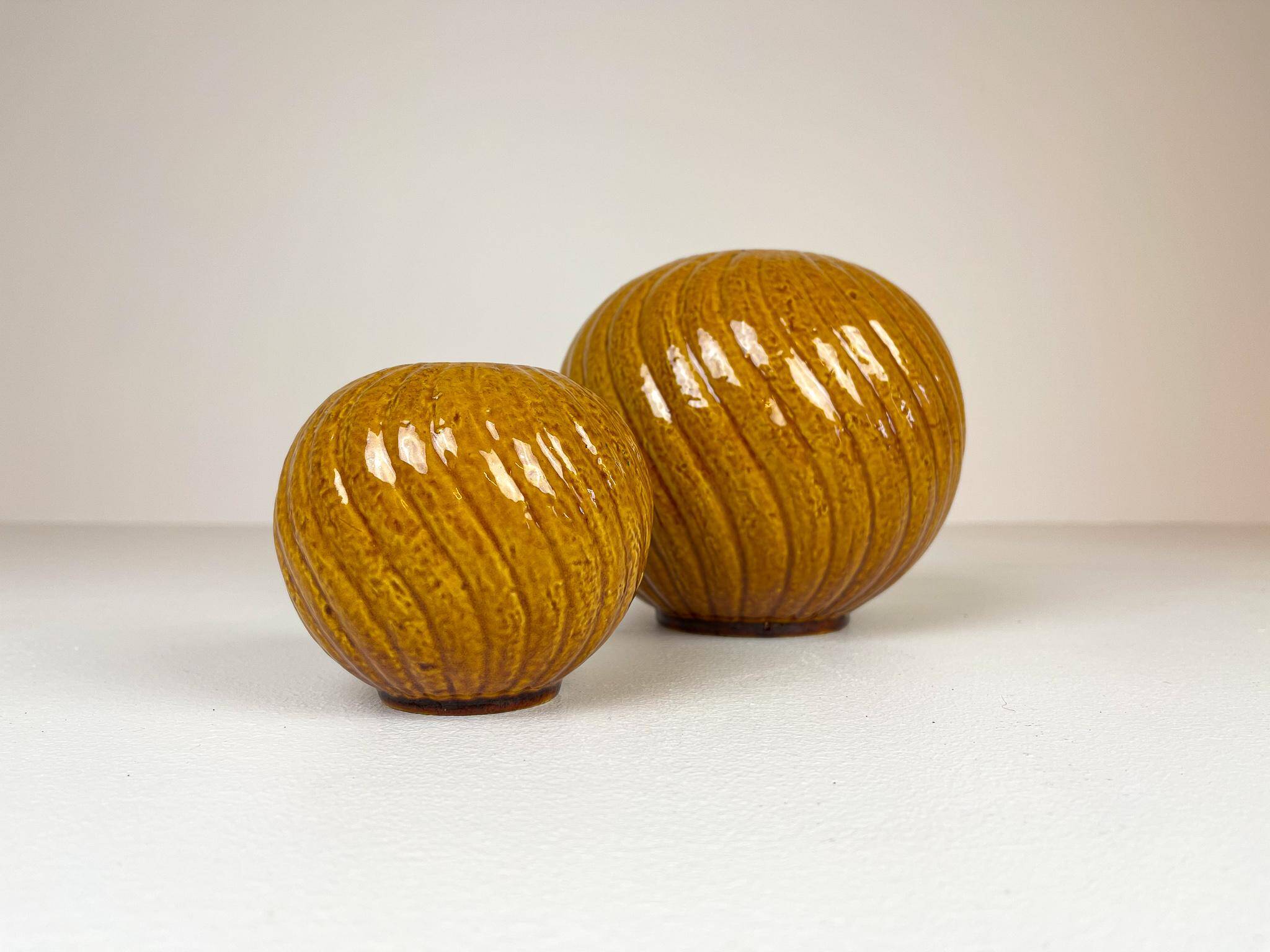 Rare pair of mid-century modern vases by Gunnar Nylund, Rörstrand, Sweden, 1940s.