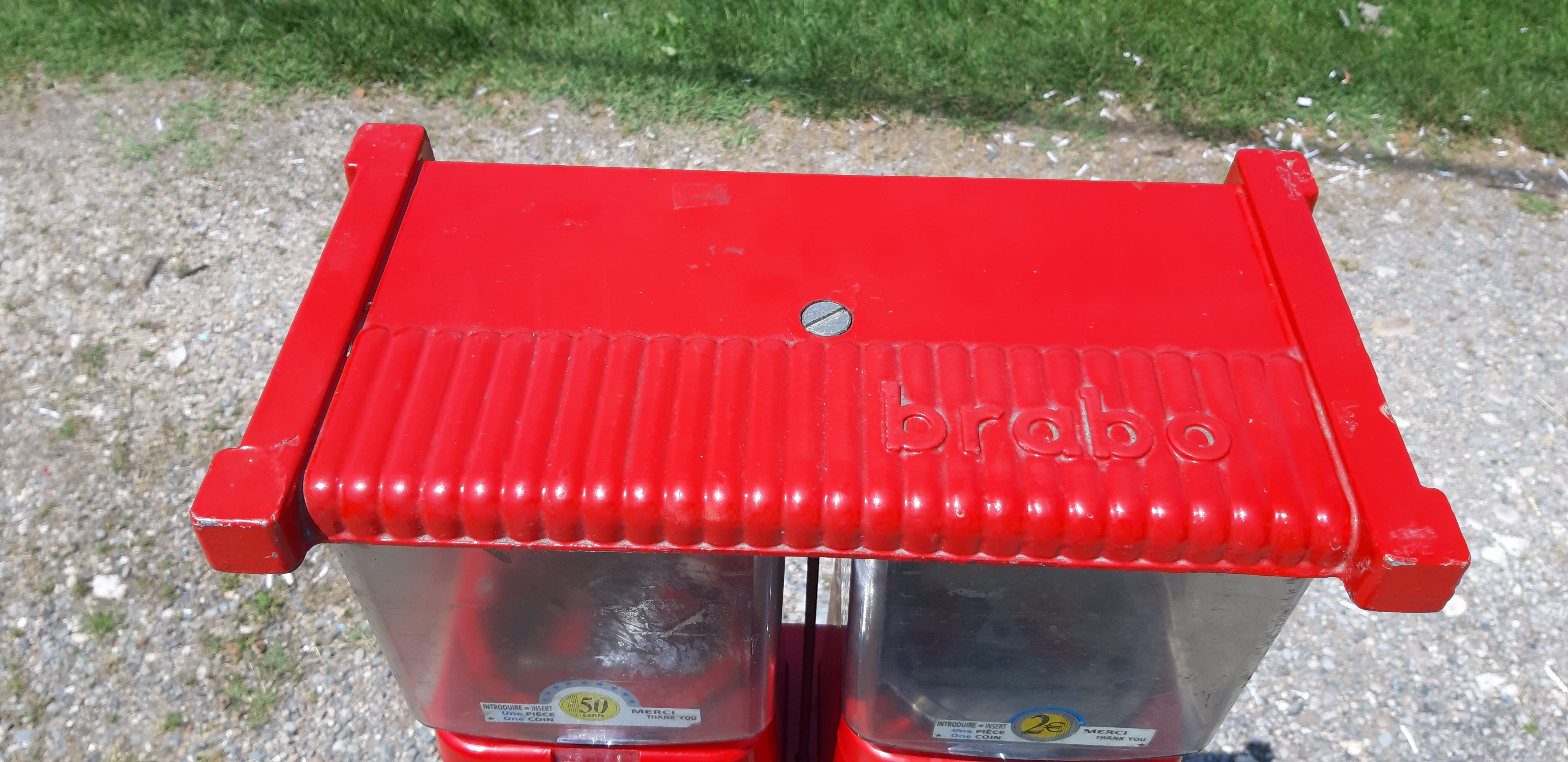 BRABO Candy Dispenser