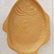Vintage plate in majolica fish