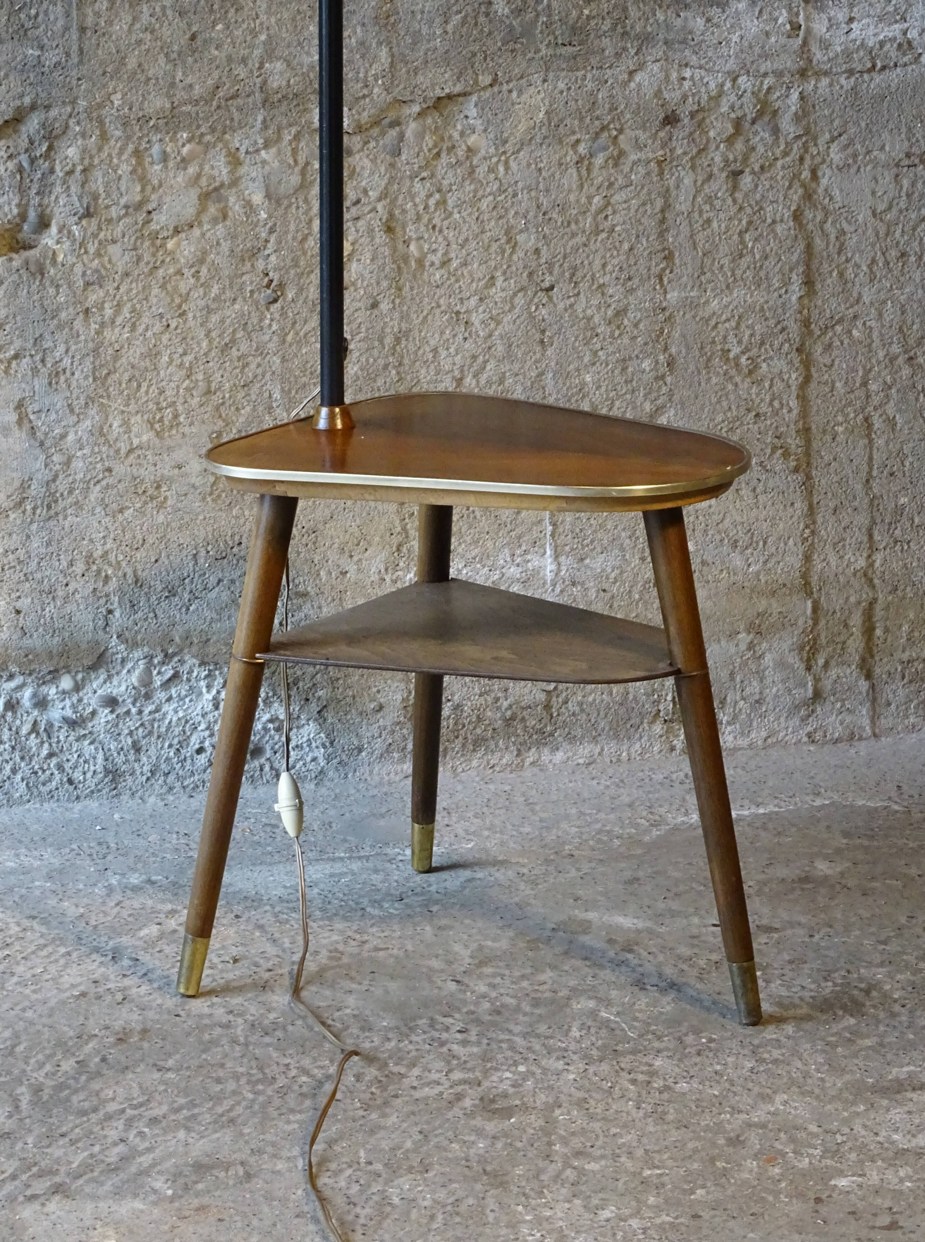 Tripod reading lamppost 1960 - harness - harness -