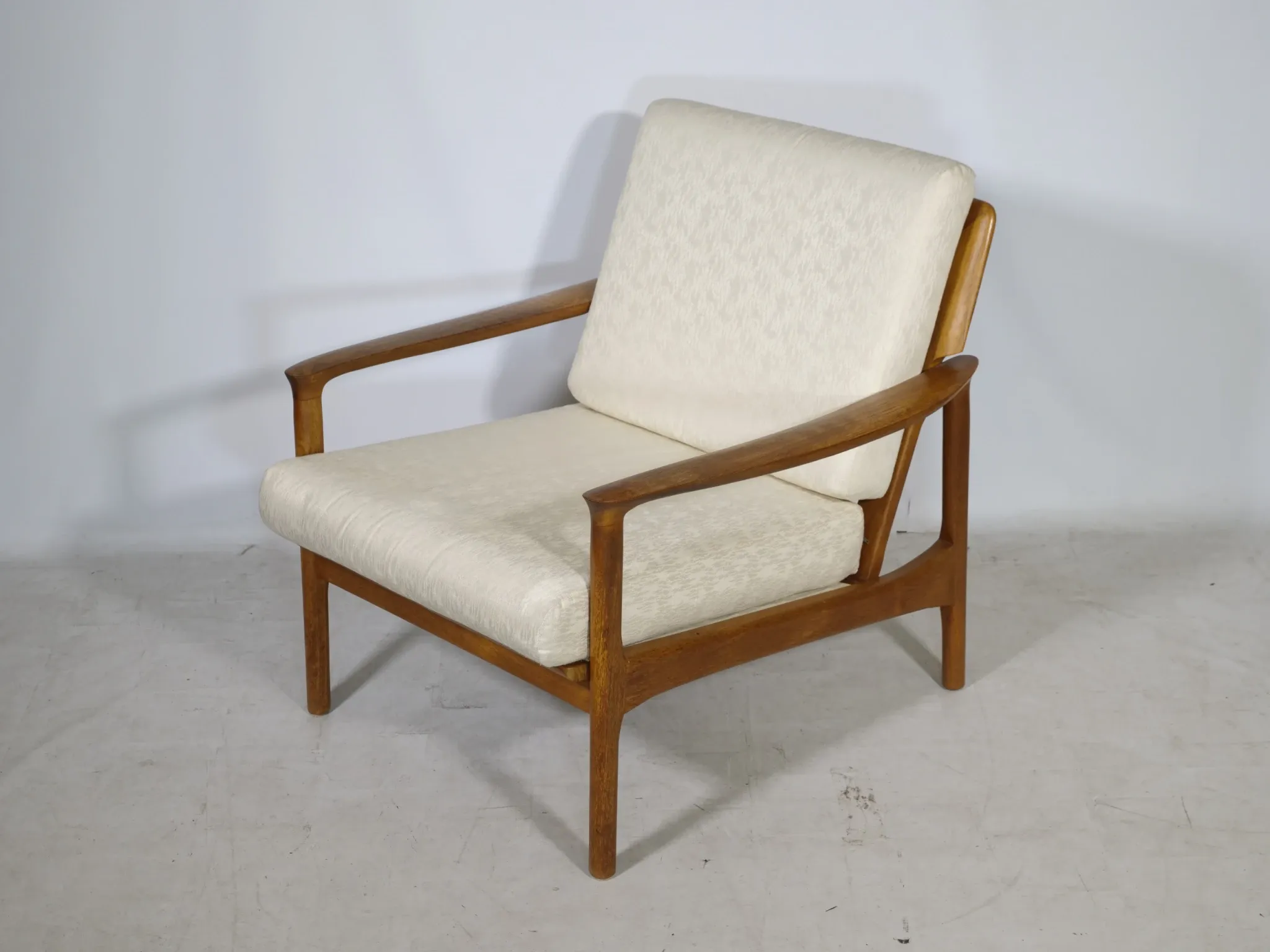 Mid Century Danish Design Lounge Chair Teak, 1960s