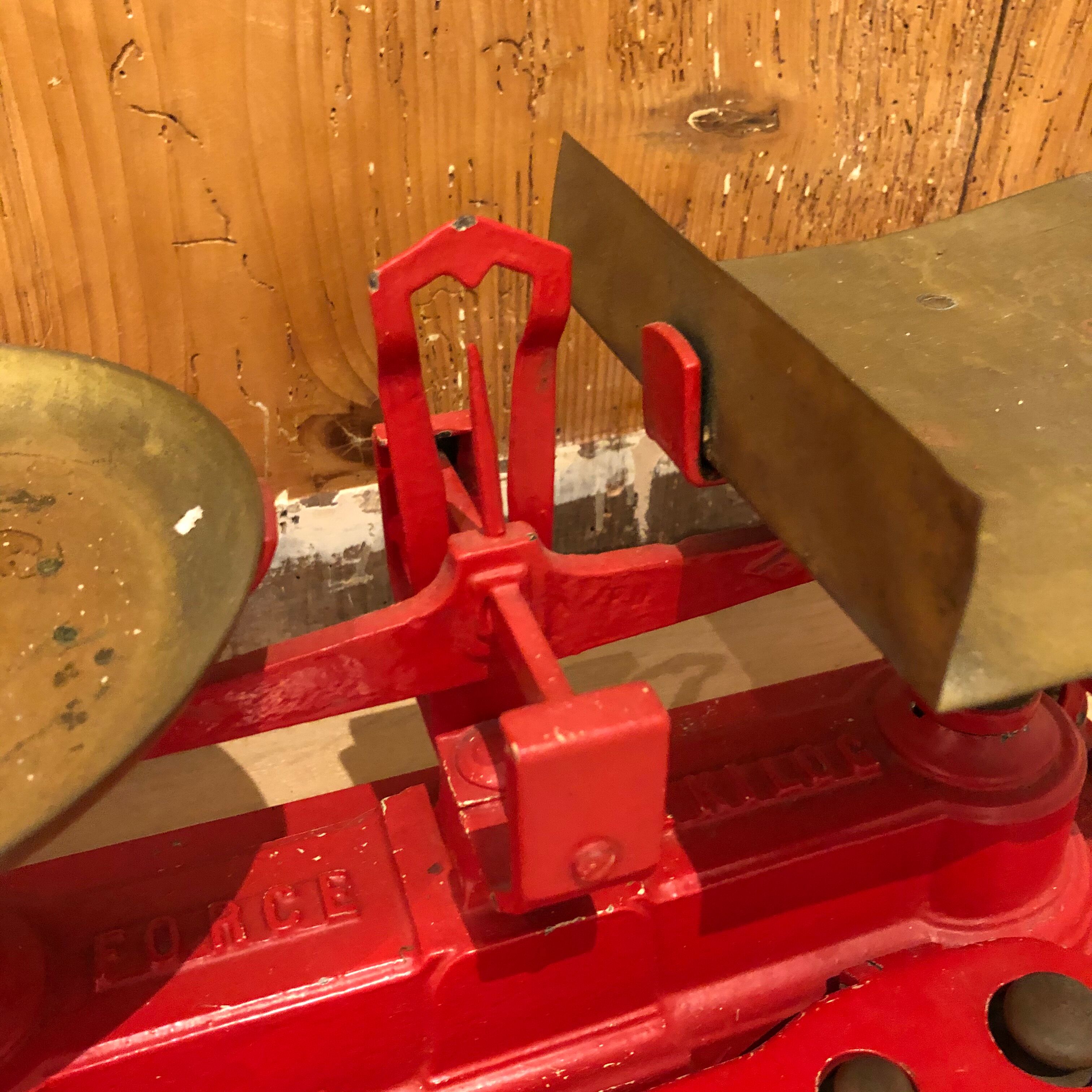 Vintage red kitchen scale