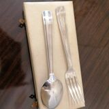 Silver metal fork and spoon set
