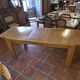 Table extensible en orme de la maison Regain des années 70