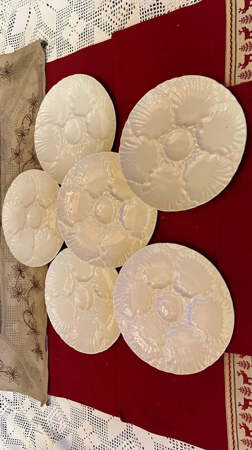 Set of 6 vintage oyster plates