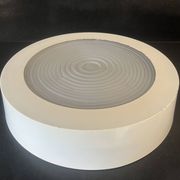 Plafonnier Holophane en métal laqué