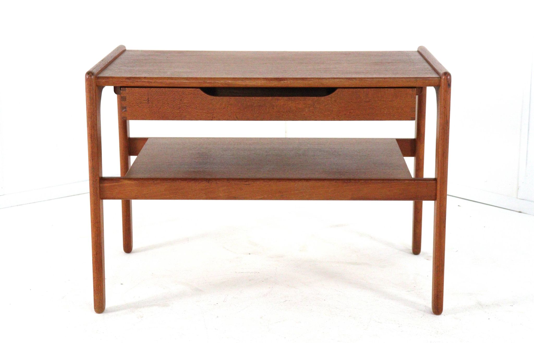Table de chevet / table d'appoint Salin Nijborg - design danois mid-century moderne