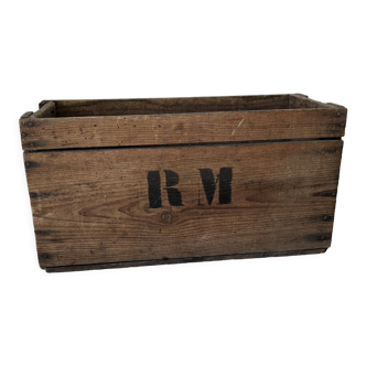 RM wooden box