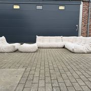 Ligne Roset Togo 3 places, 2 places et d'angle en velours côtelé beige
