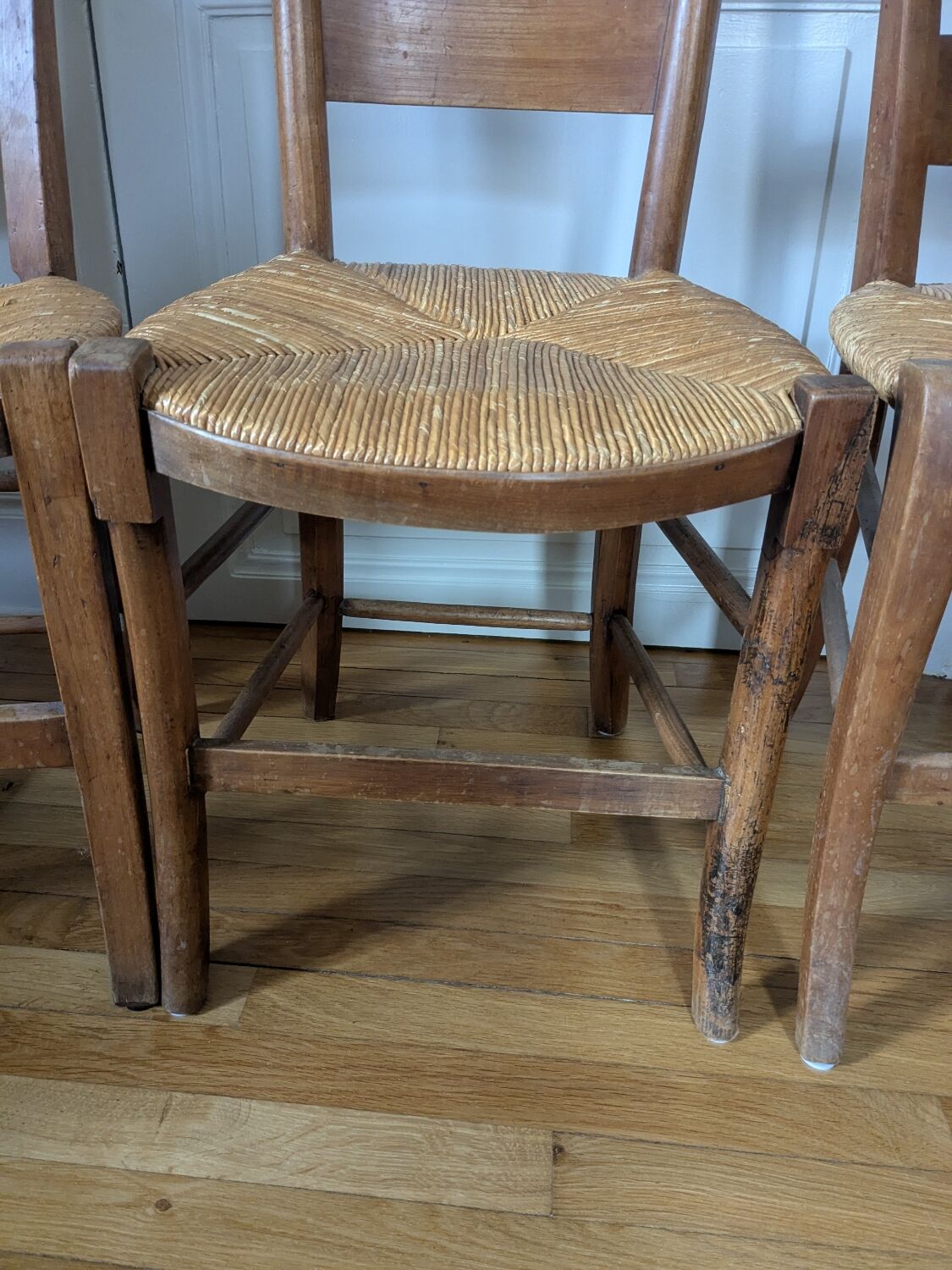 Set of 4 antique chairs