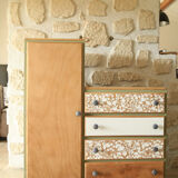Asymmetrical cabinet