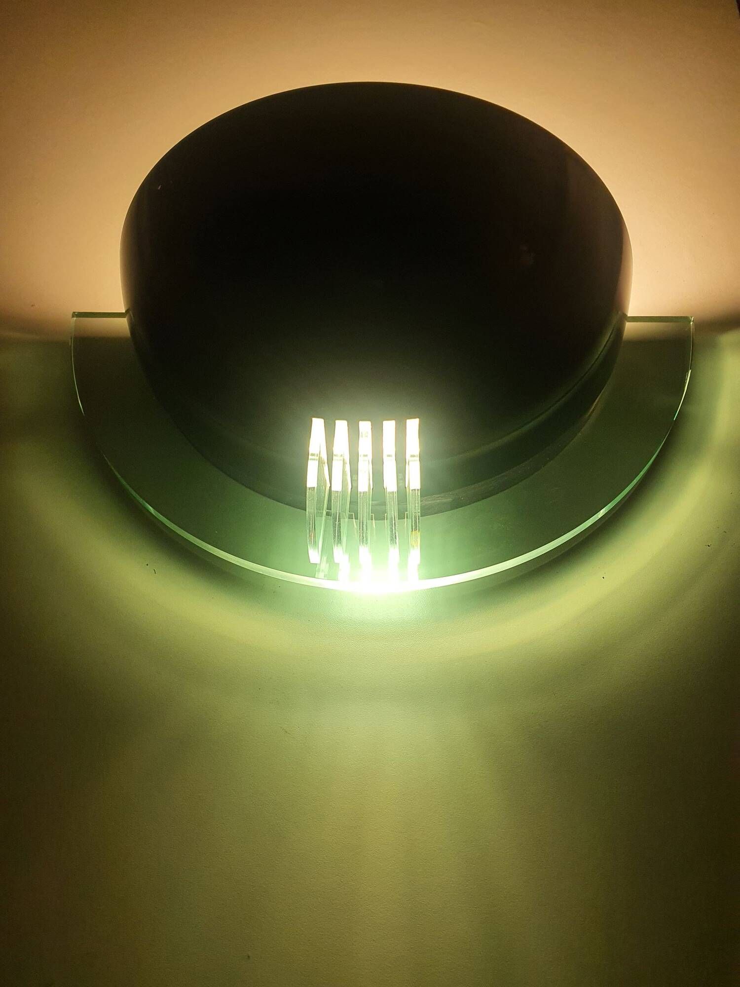 Pair of half-moon wall lights in green metal and plexiglass, 1980s