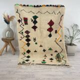 Handmade wool Berber rug 147 x 122 CM