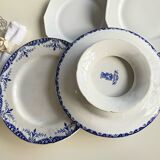 2 cake plates 'iron earth'