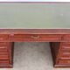 Bureau à caissons en chêne