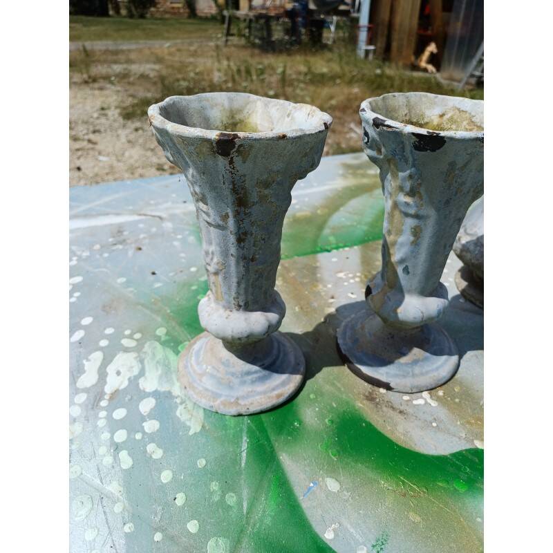 2 pairs of cast iron vases 1900 Charleville-Mézières