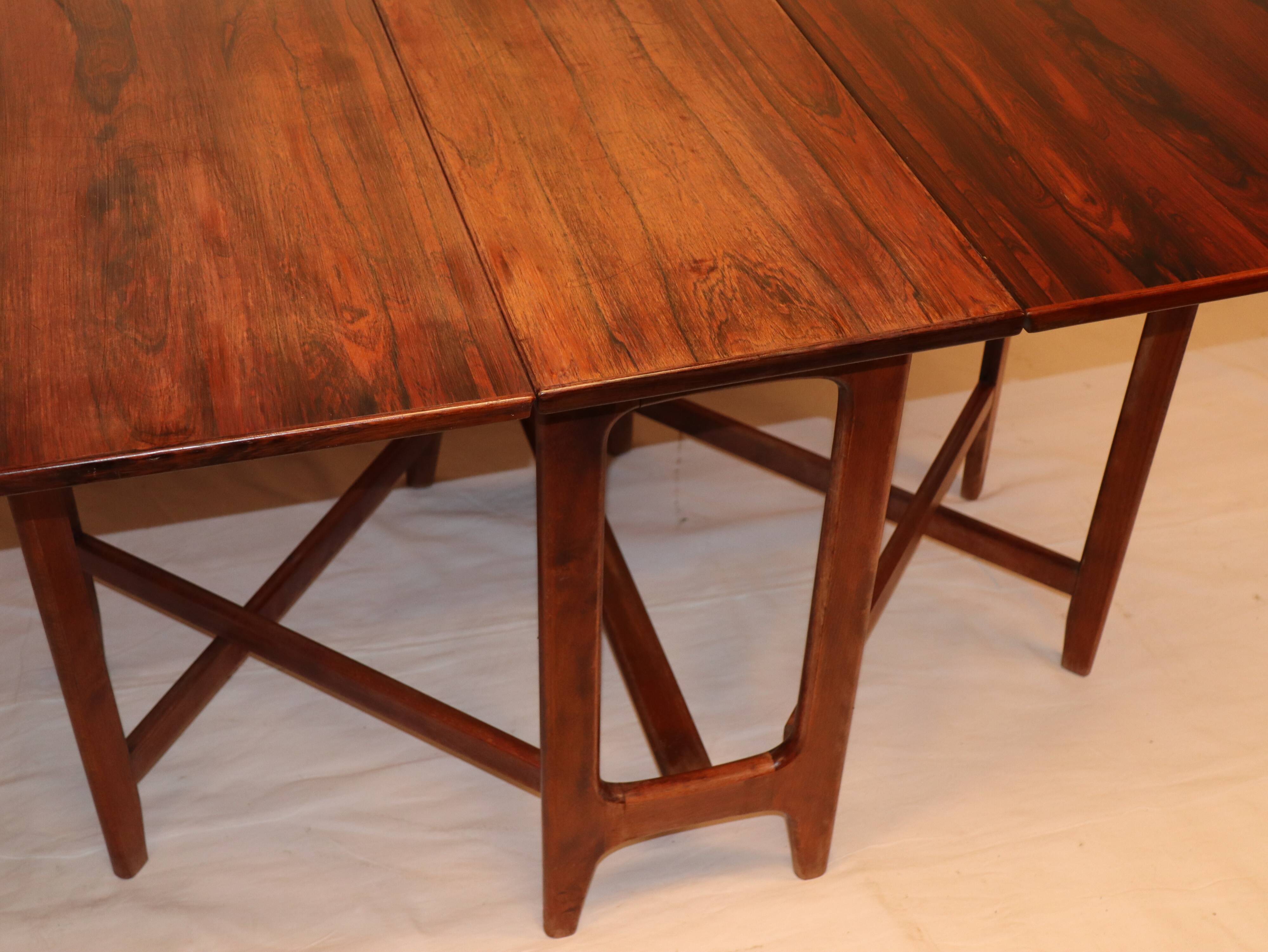 Bendt Winge scandinavian rosewood expandable table, 1960