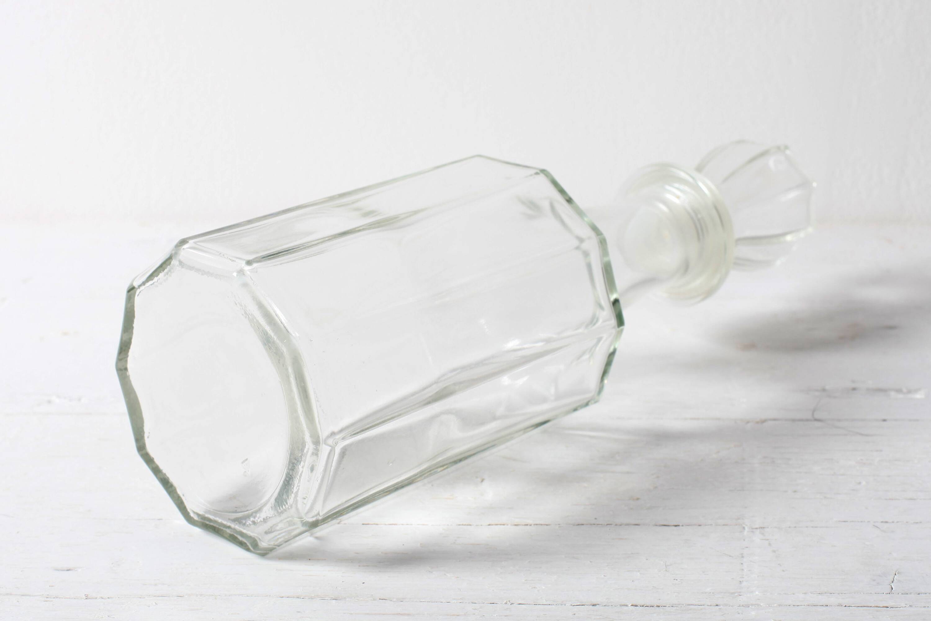 Vintage Italian Clear Glass Decanter / Marked “O.R. brevettato”