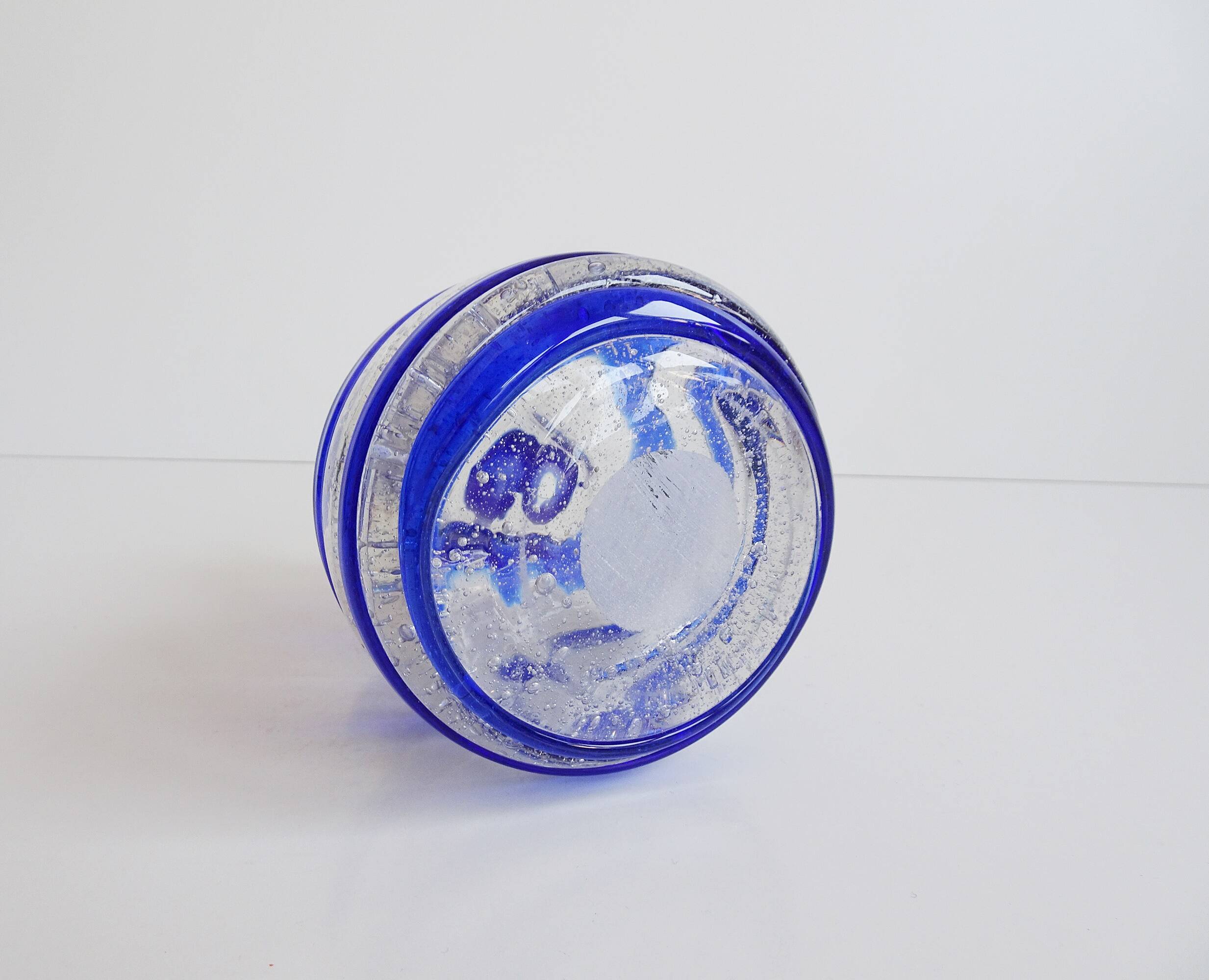 Vase tourbillon bleu