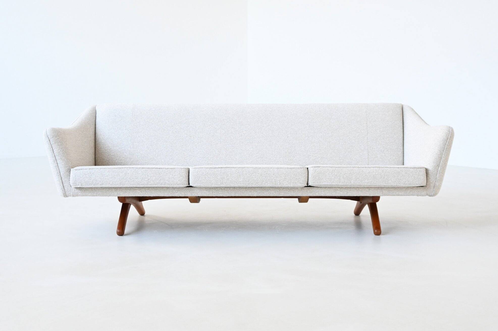 Illum Wikkelso model ML-140 three-seater sofa Laursen Denmark 1960