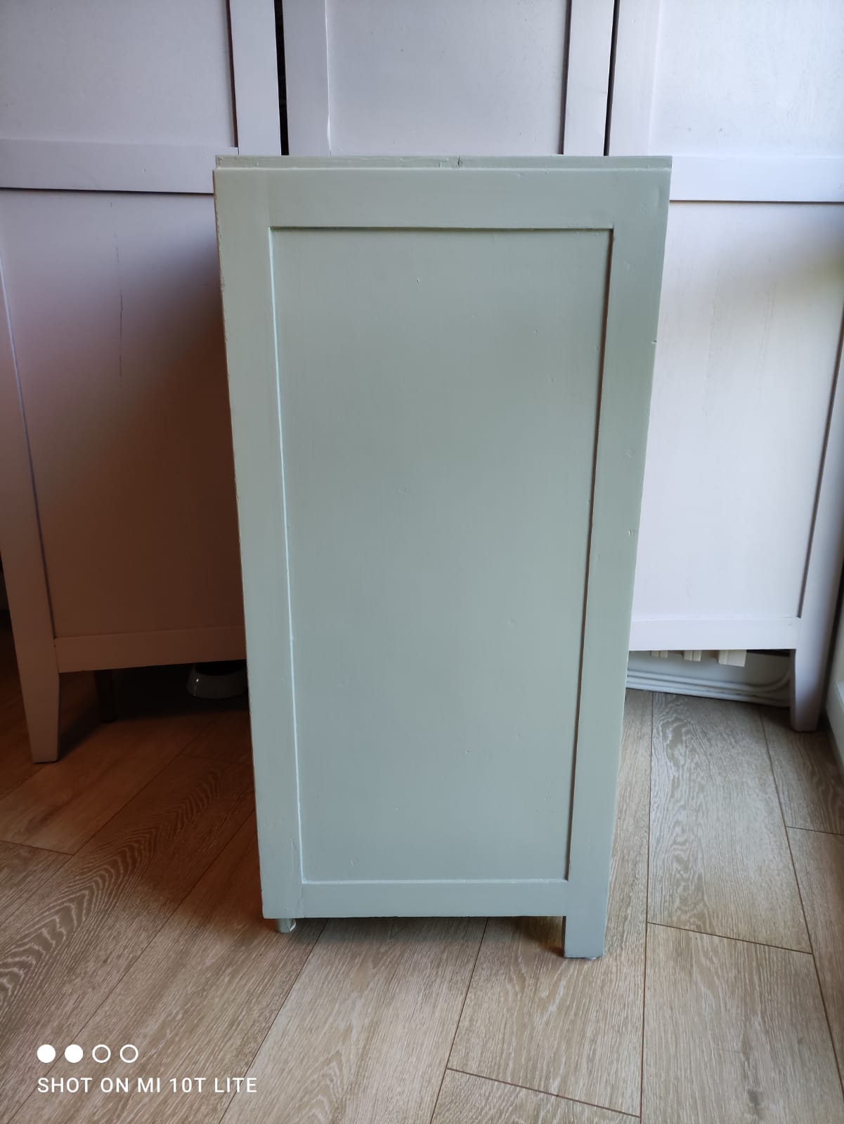 Vintage art deco confectioner