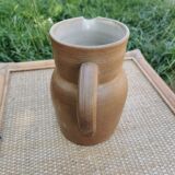 Sandstone pitcher