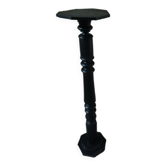 Wooden selette column