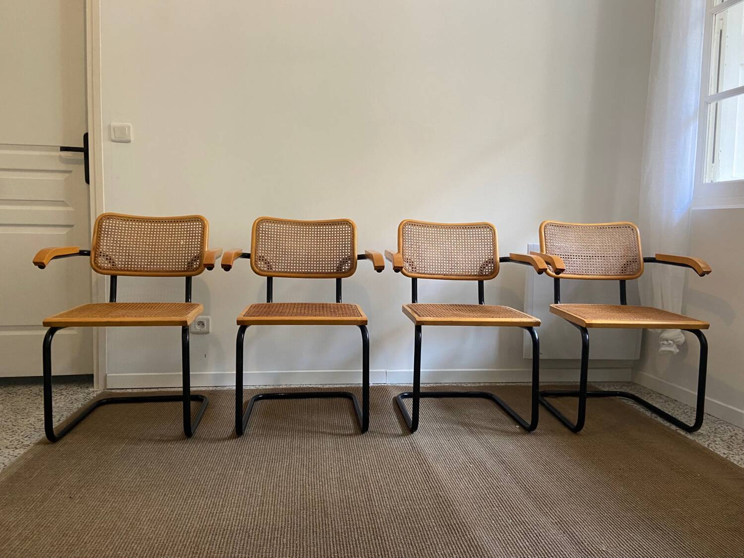 Fauteuils f62 Cesca par Marcel Breuer