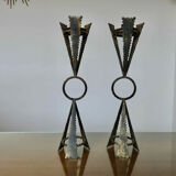 Pair of "brutalist" candlesticks in forged and hammered raw steel 70s