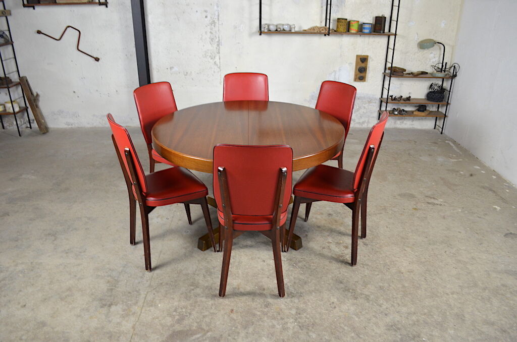 Vero meal table in vintage walnut 1960