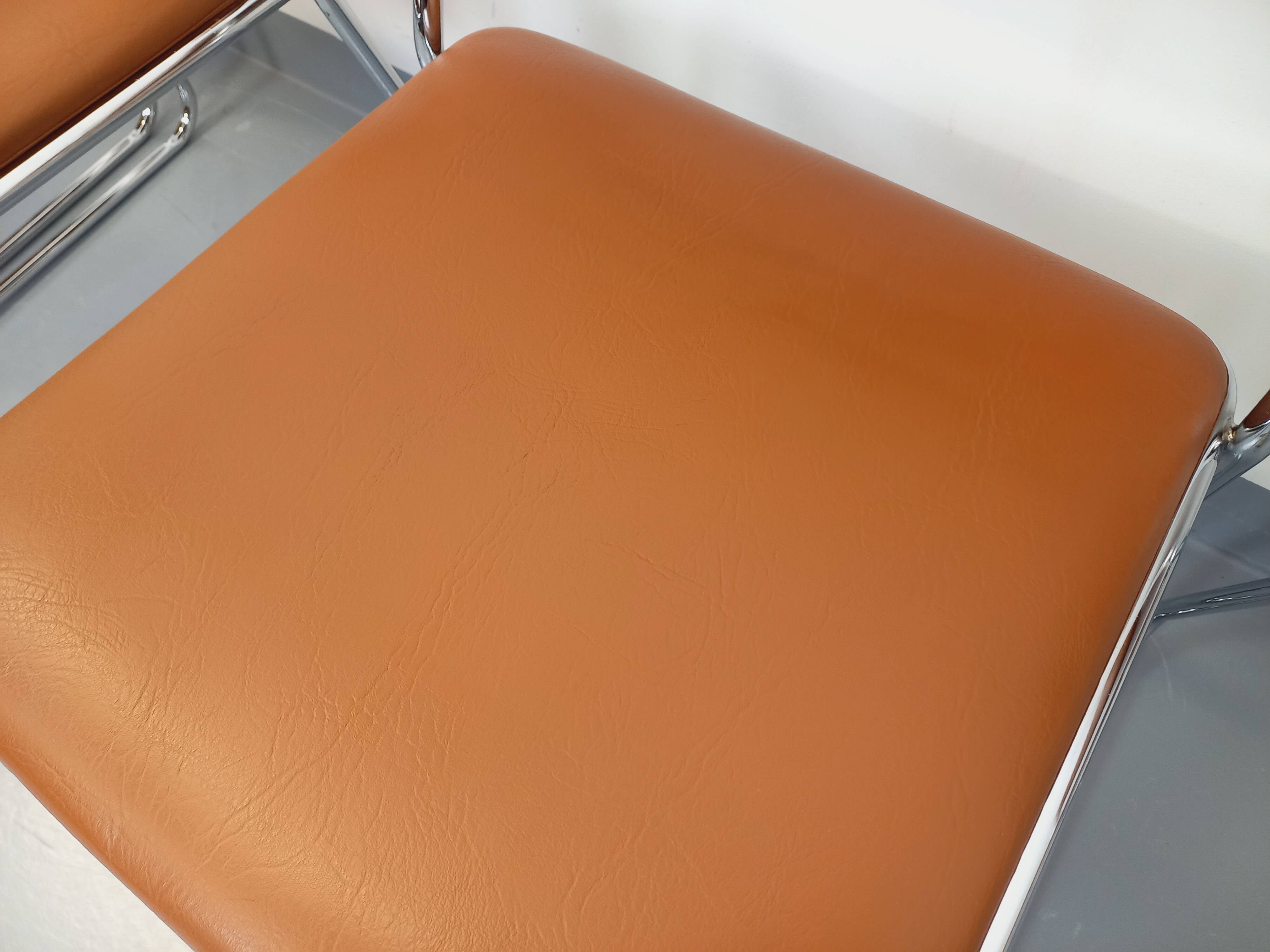 4 vintage sleigh chairs from the 70s, in designer chrome metal