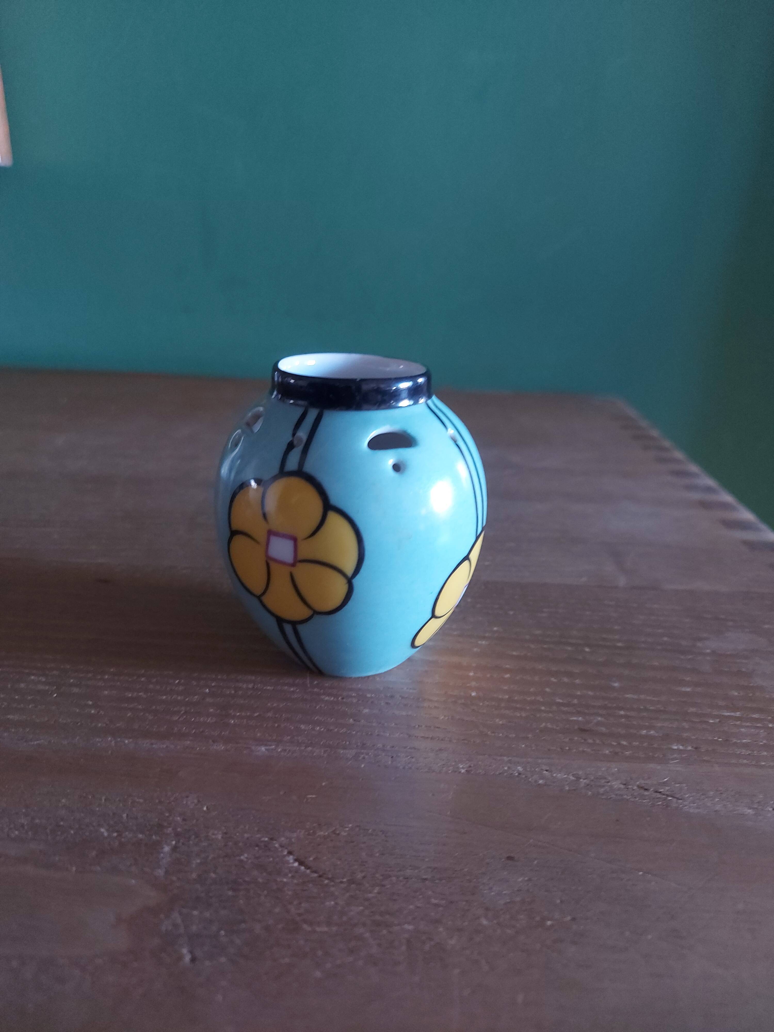 Art deco ceramic vase