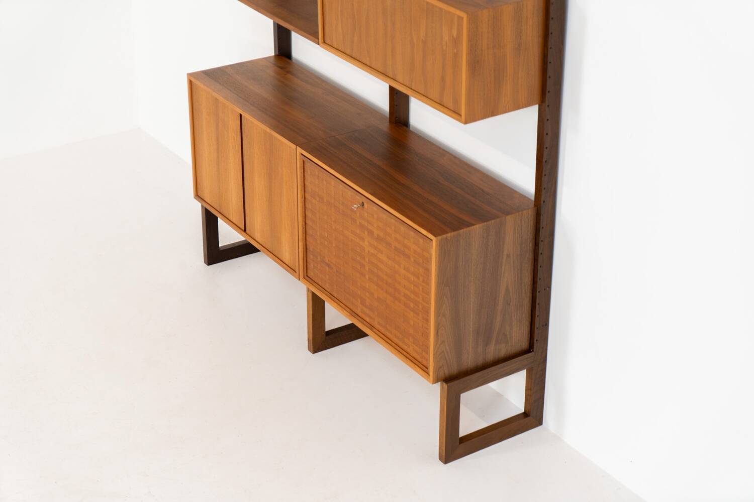 Fee standing wall unit by Poul Cadovius