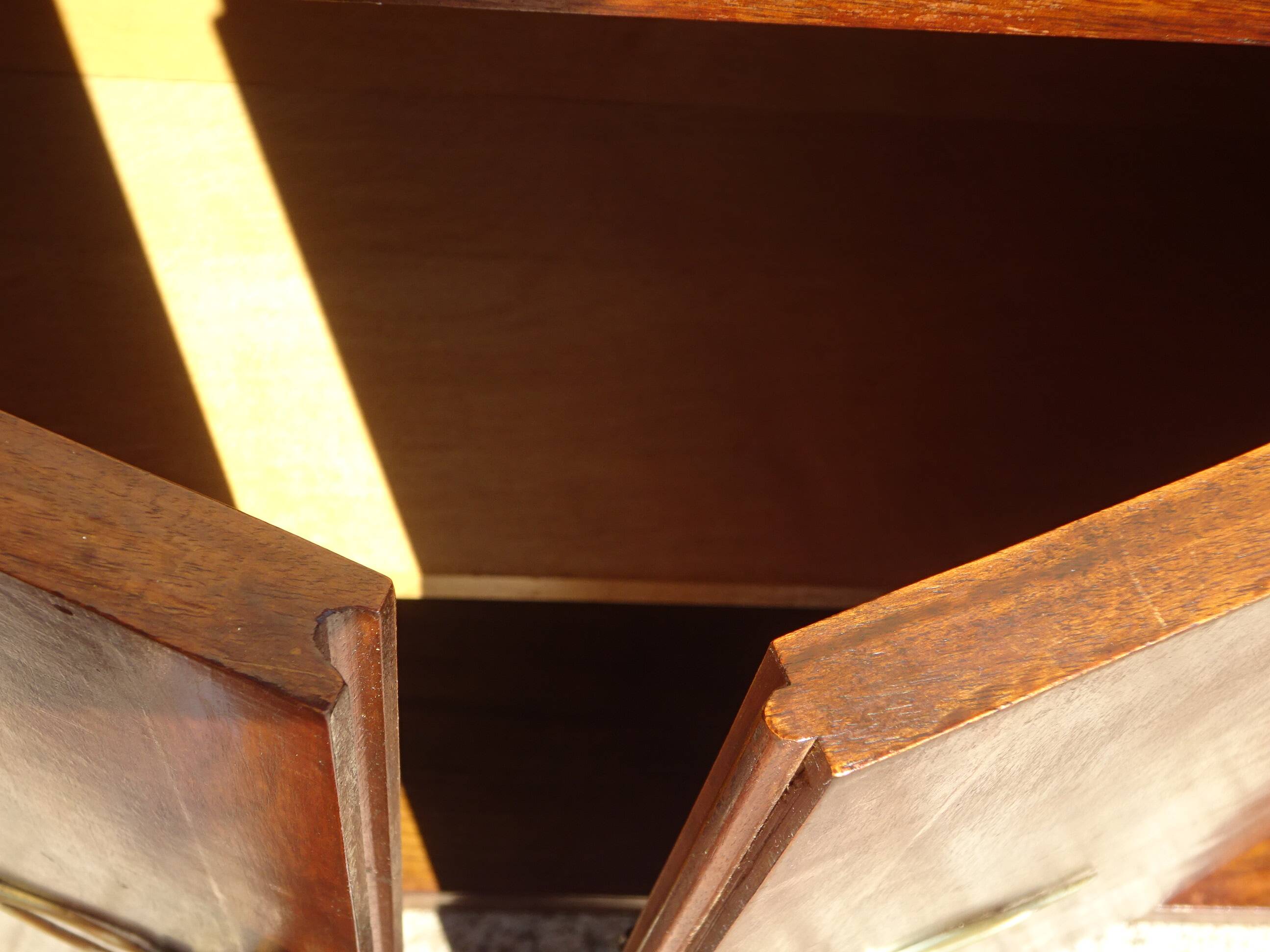 Art Deco entrance console