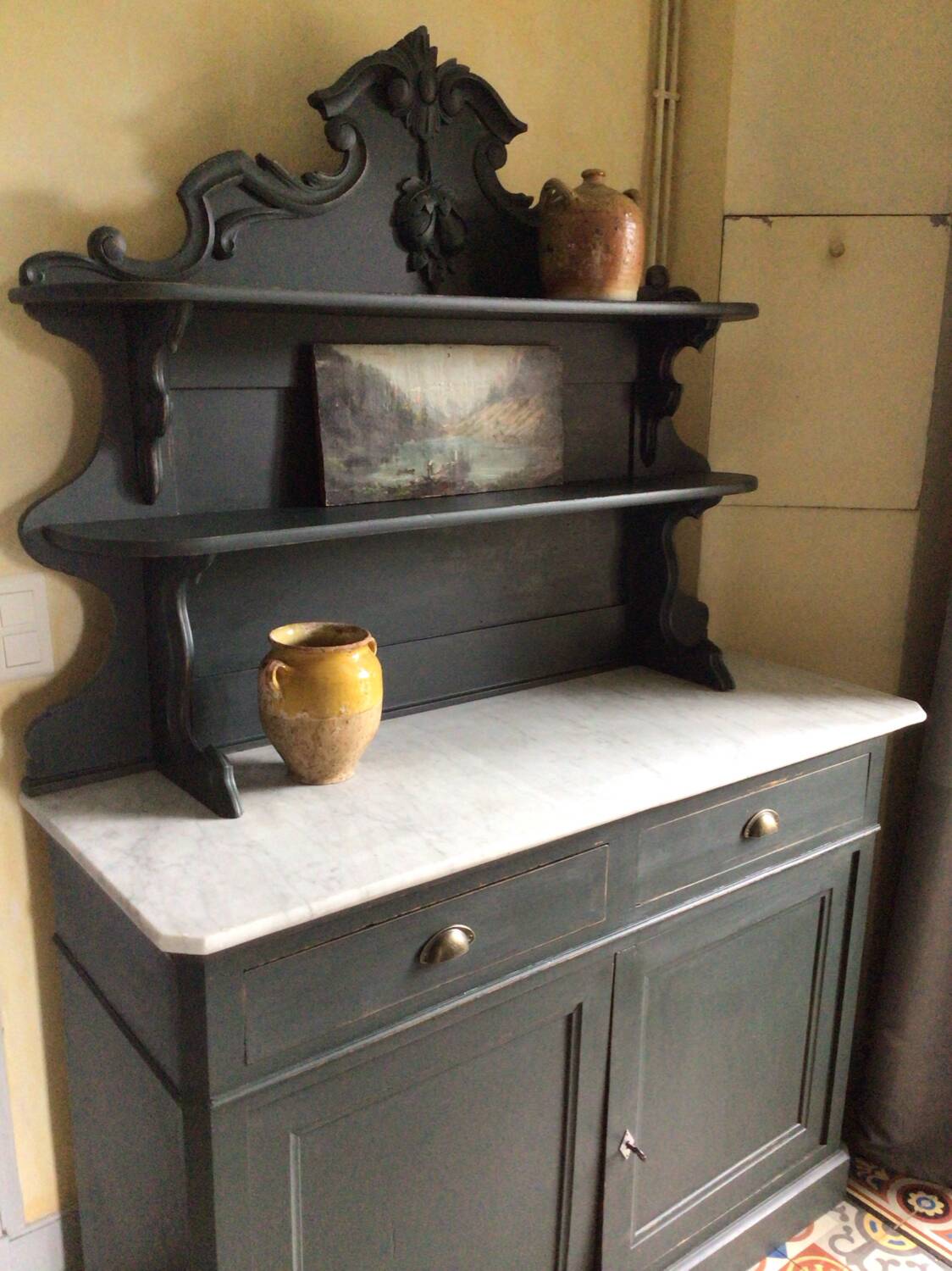 Saint hubert english green buffet