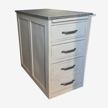 Drawer cabinet