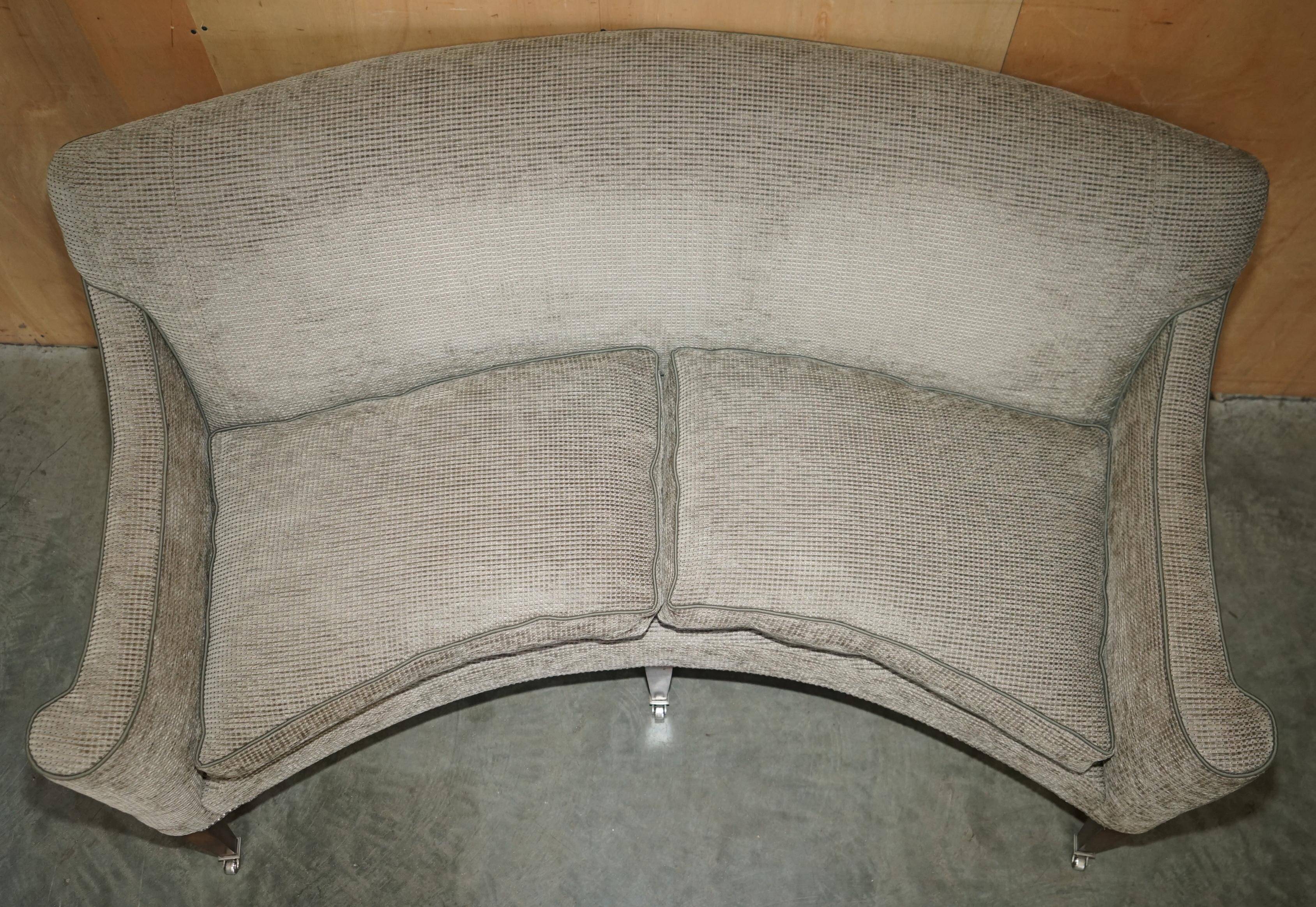 William Yeowood Curved 2-Seater Sofa in Velvet and Linen