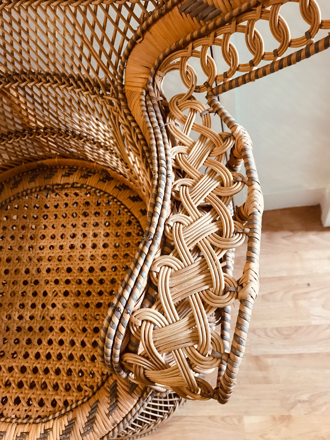 Mid-Century Oriental Peacock Chair in Straw, 1970s
