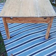 Table basse de ferme ancienne