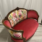 Paire de fauteuils en bois sculpté, XXème s.