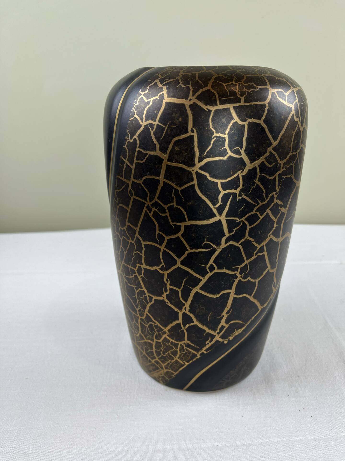 Vase with golden scales